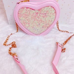 heart crossbody bag